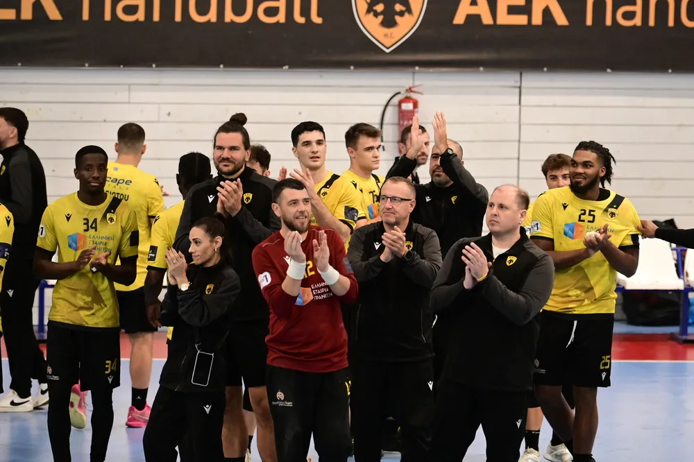 ΑΕΚ: «Είμαστε στον τελικό – Πάμε όλοι μαζί δυνατά» (VIDEO)