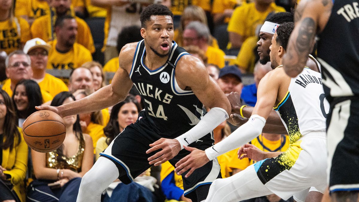 NBA: Αποκλείστηκαν οι Μπακς παρά την μεγάλη εμφάνιση του Γιάννη