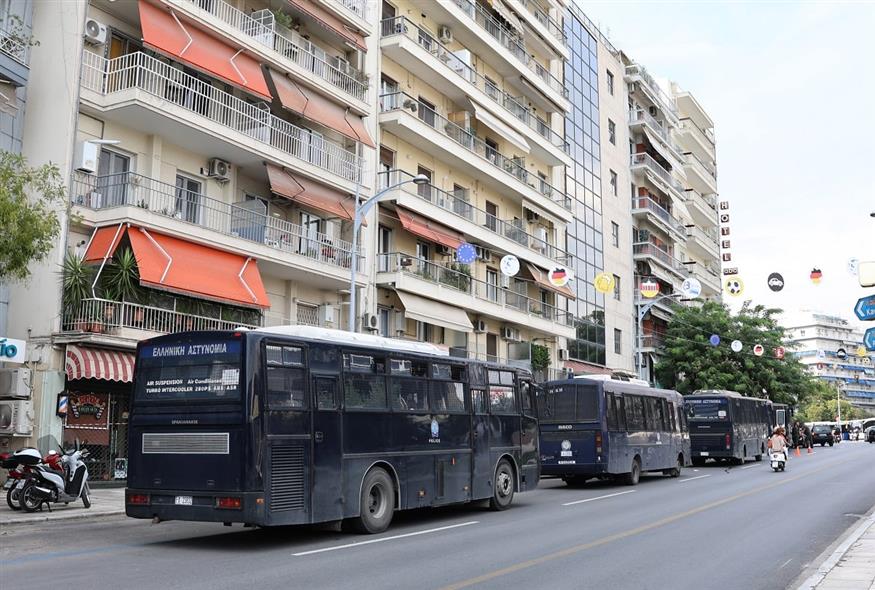 «Εθνικιστική Νεολαία Θεσσαλονίκης»: Δικογραφία και σοβαρές κατηγορίες για 29 μέλη της