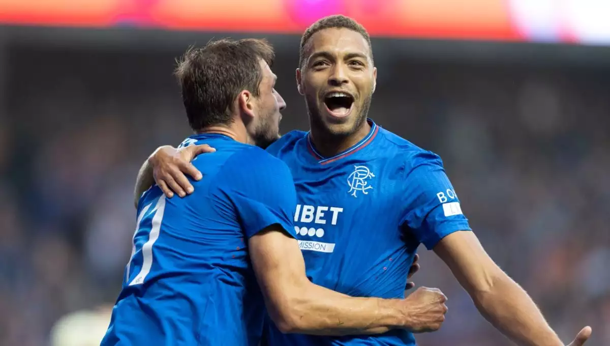 «Ολοκληρώνεται η μεταγραφή του Ντέσερς – Ενσωματώνεται άμεσα στην αποστολή της ΑΕΚ στην Ολλανδία»