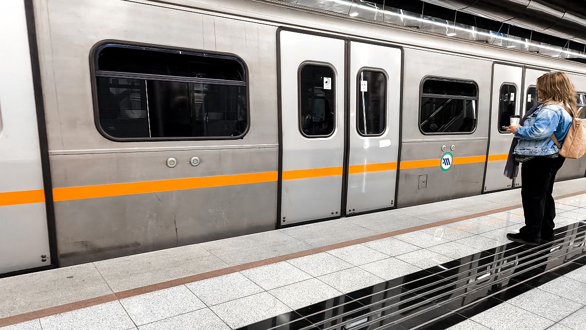 Χριστούγεννα 2025: Τα δρομολόγια των ΜΜΜ που θα ισχύσουν 25 και 26 Δεκεμβρίου