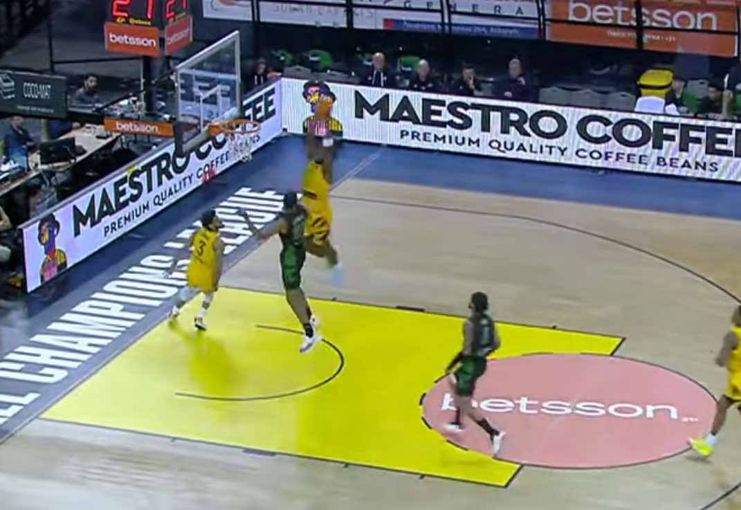 ΑΕΚ Betsson: Γκρέι και Χαμπ «υπογράφουν» το κορυφαίο κάρφωμα της χρονιάς στο BCL! (VIDEO)