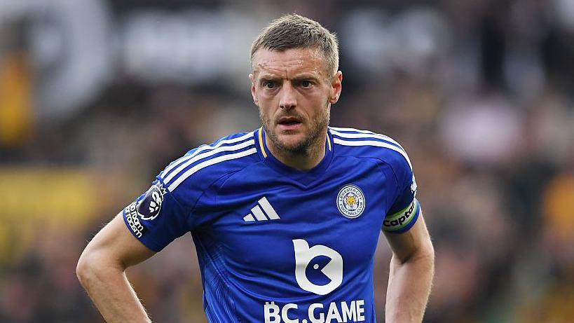 Η Ρέξαμ θέλει τον Βάρντι αλλά κοιτάει… Λιντς ο Άγγλος φορ