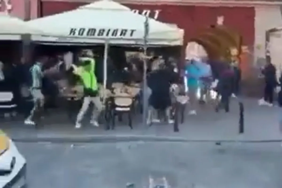 Ένταση στο Βρότσλαβ: Συμπλοκές οπαδών της Μπέτις και της Τσέλσι πριν τον μεγάλο τελικό του Conference League (VIDEO)