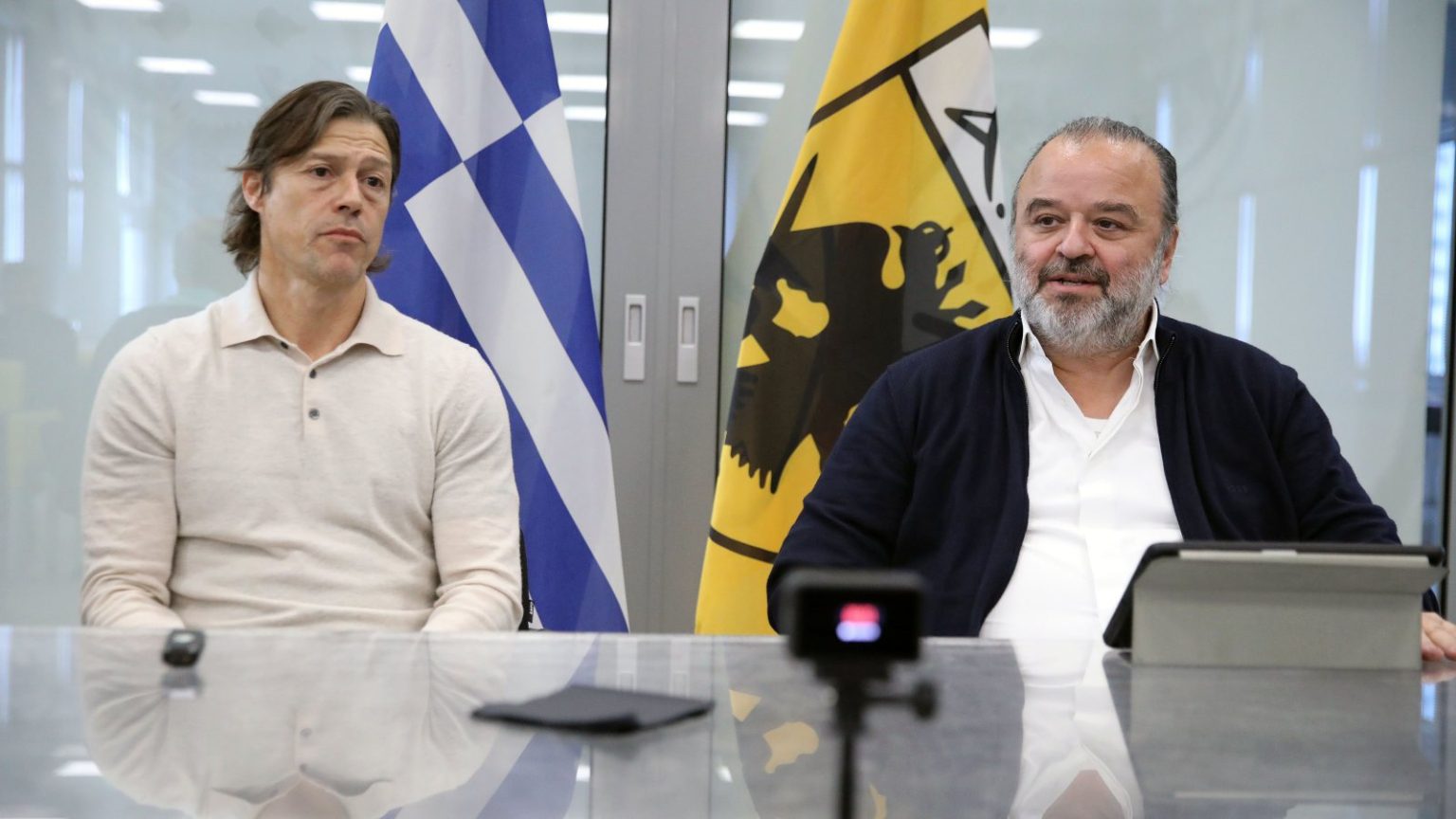ΑΕΚ: Οδεύει προς «διαζύγιο» με Αλμέιδα – Συναντήσεις και αποφάσεις εντός εβδομάδας