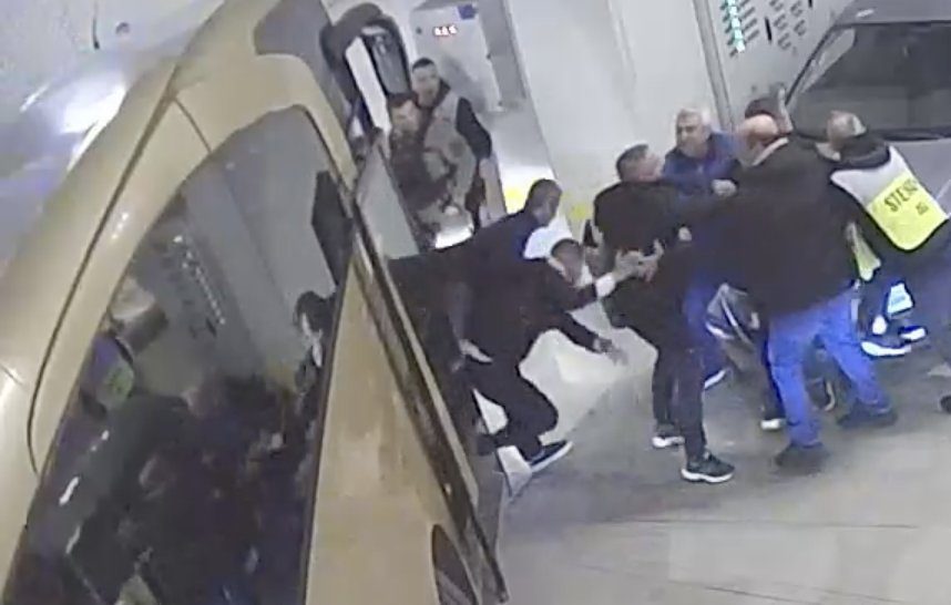 Λουτσέσκου για το επεισόδιο στο πάρκινγκ: «Κατέβηκα από το πούλμαν για να φοβίσω – Ήταν λάθος μου»