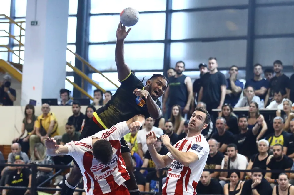 Τελικοί Handball Premier: Στην Ηλιούπολη η ΑΕΚ για το 1-1 κόντρα στον Ολυμπιακό/Όμιλο Ξυνή