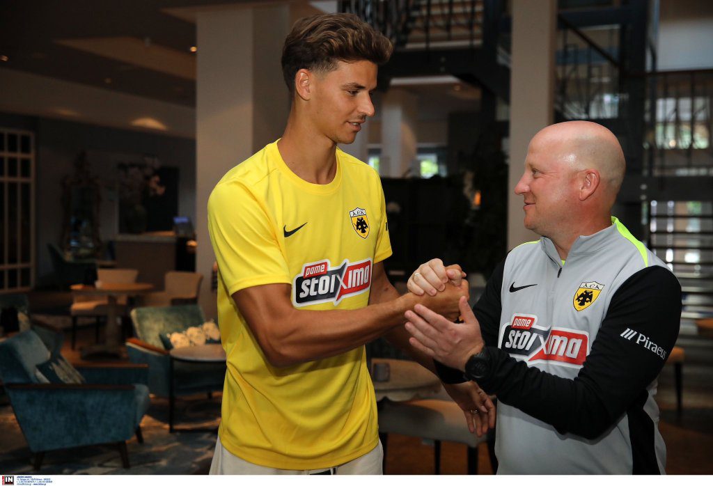 Πρώτες εικόνες του Ρέλβας στην ΑΕΚ – Μαζί με Νίκολιτς και Ριμπάλτα