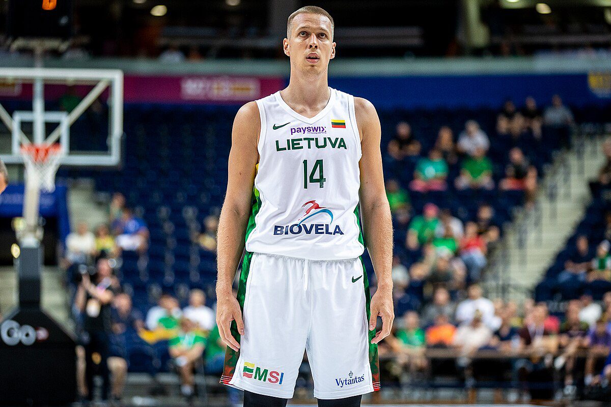 ΑΕΚ Betsson: Στο στόχαστρο ο Μαρτίνας Εχόντας