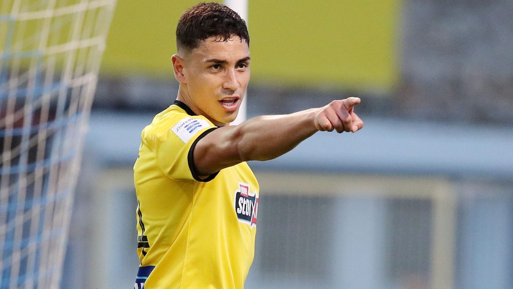 Πόνσε: «Η αγάπη του κόσμου με έκανε να επιστρέψω στην ΑΕΚ»