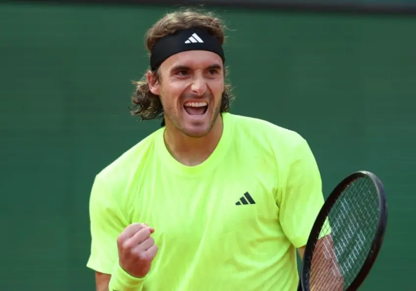 Στέφανος Τσιτσιπάς: «Για μένα ο μεγαλύτερος τενίστας όλων των εποχών είναι ο Ρότζερ Φέντερερ» (ΒΙΝΤΕΟ)