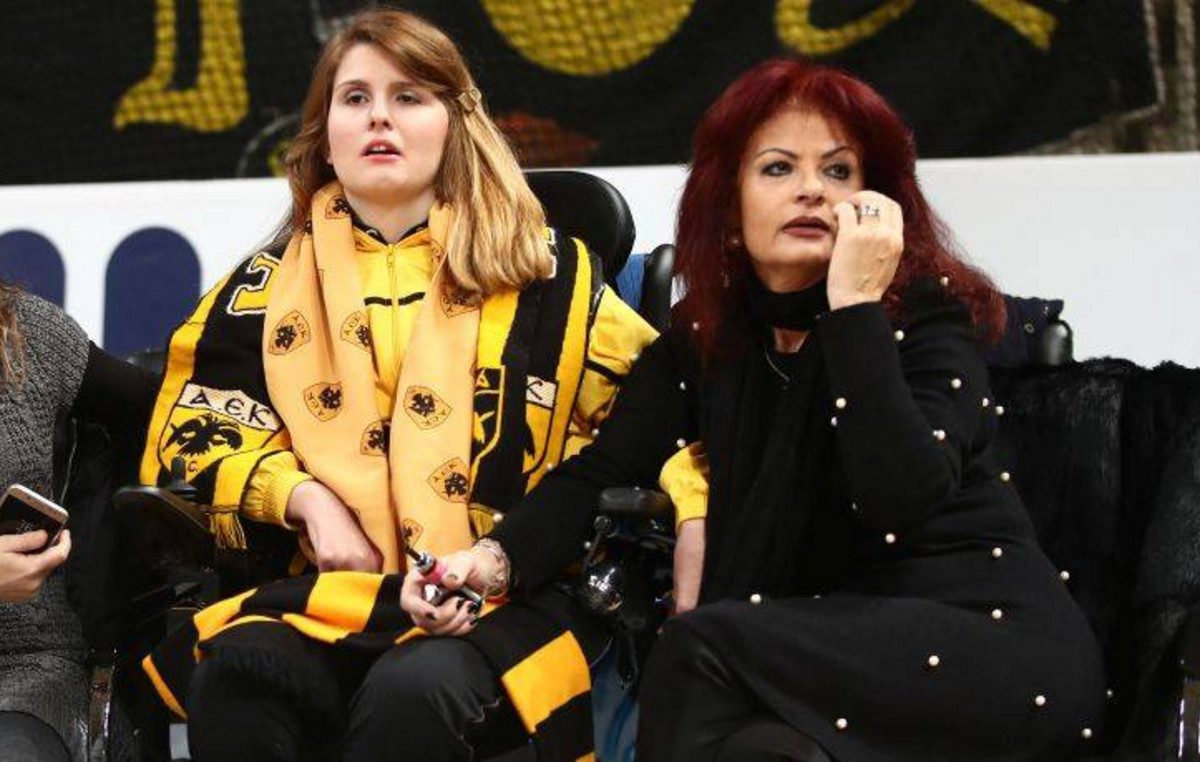 Η Μυρτώ έγινε 28 ετών – «Δεν ξέρω πως είναι οι άγγελοι αλλά κάπως έτσι θα μοιάζουν» έγραψε η μητέρα της (ΦΩΤΟ)