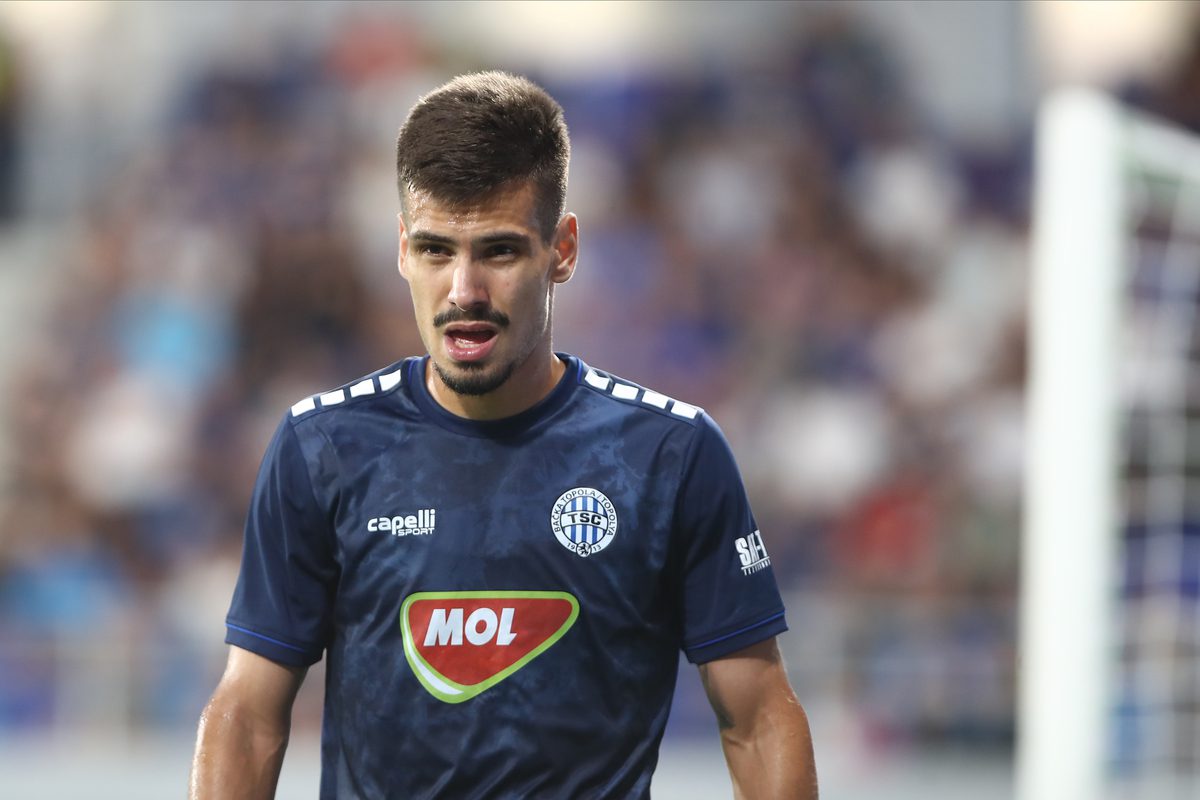 Σέρβικα ΜΜΕ συνδέουν την ΑΕΚ με τον Μίλος Πάντοβιτς