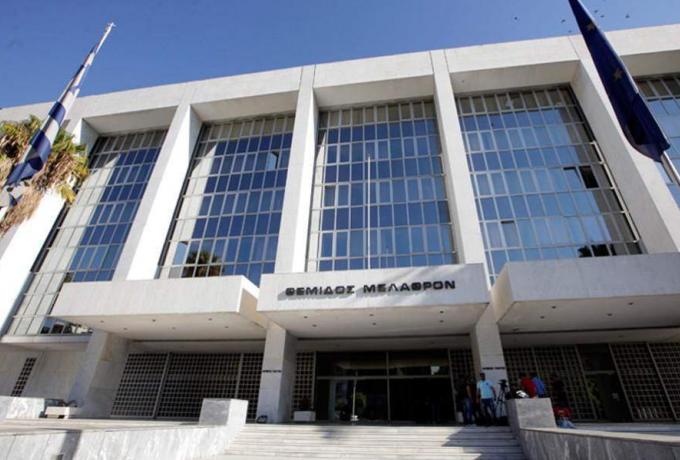 Σκηνές πανικού σε δικαστική αίθουσα του Αρείου Πάγου – Κρατούμενος έκοψε τις φλέβες του