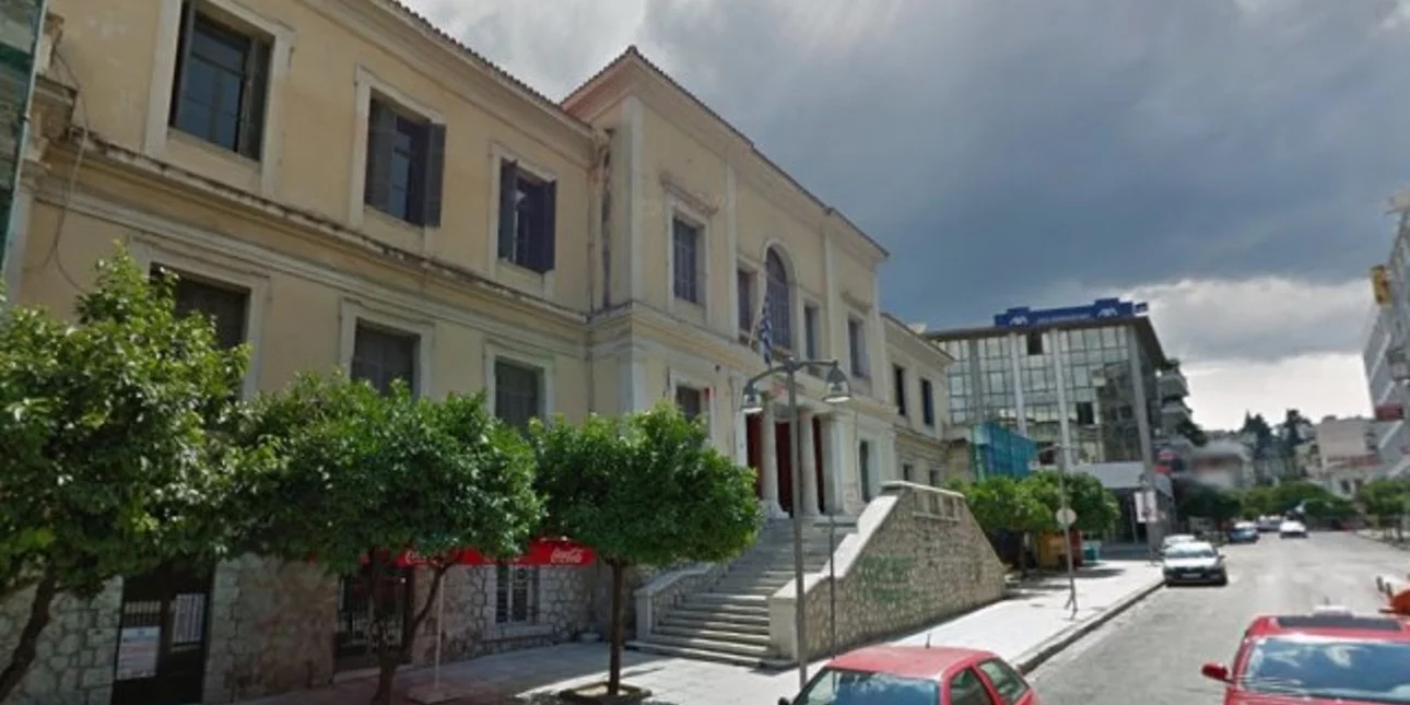Τριετής φυλάκιση σε 89χρονο που κατηγορείται για ενδοοικογενειακή βία στα Καμένα Βούρλα
