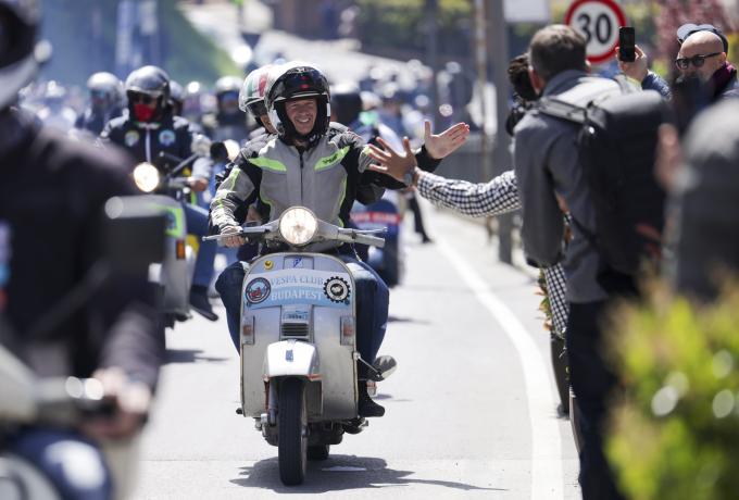 Η Vespa γιορτάζει τα 80α γενέθλια της με ένα τεράστιο πάρτυ