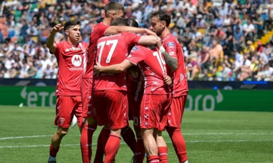 Τέλος εποχής για την οικογένεια Μπερλουσκόνι: Η Μόντσα περνάει σε αμερικανικά χέρια!