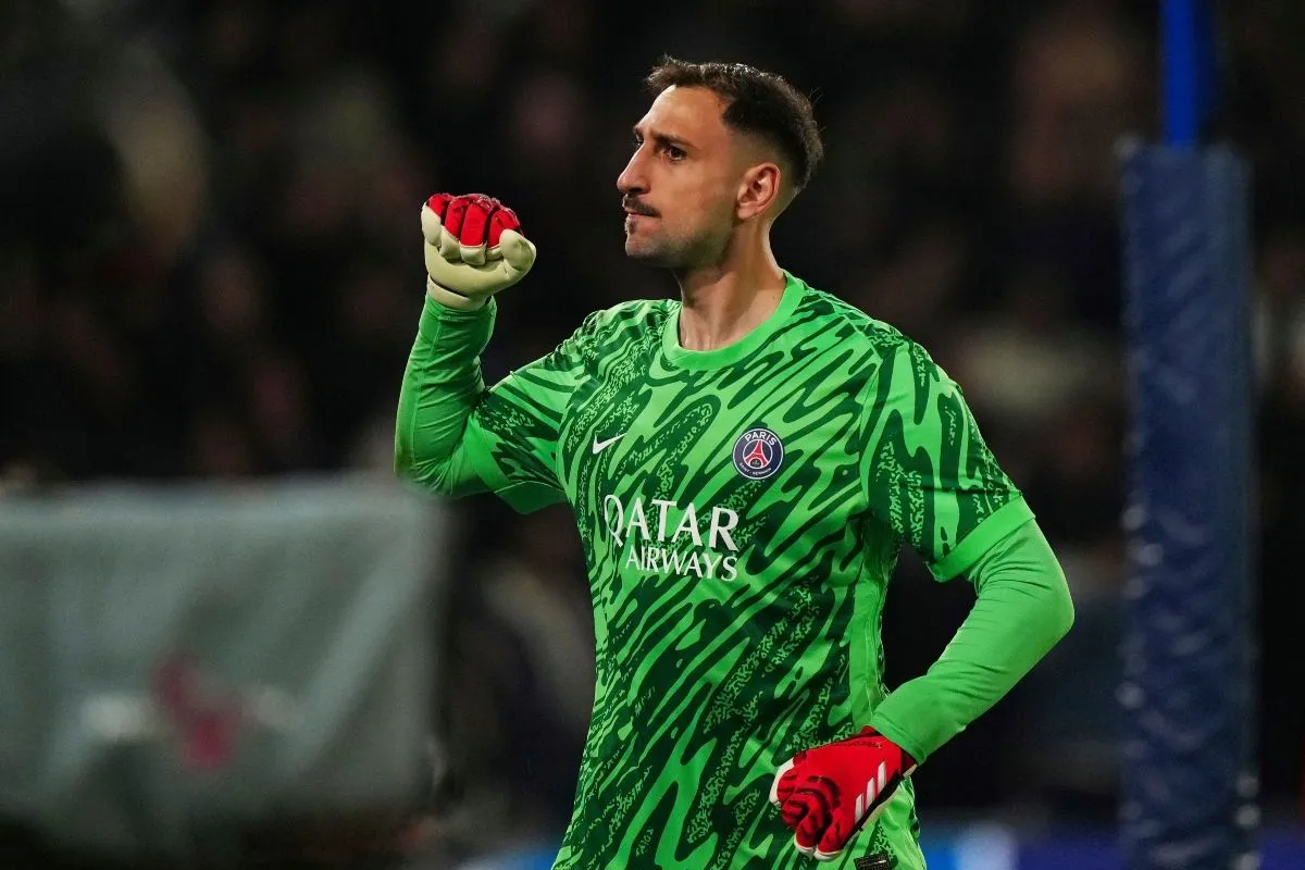 Παρί Σεν Ζερμέν: Στην πόρτα της εξόδου ο Ντοναρούμα – Στα 50 εκατ. το ζητούμενο ποσό