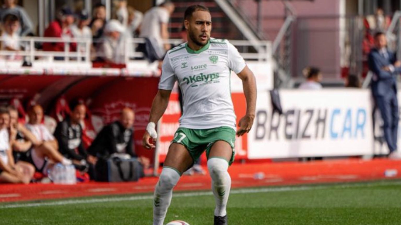 «Ενδιαφέρεται για τον Ιβάν Μασόν η ΑΕΚ»