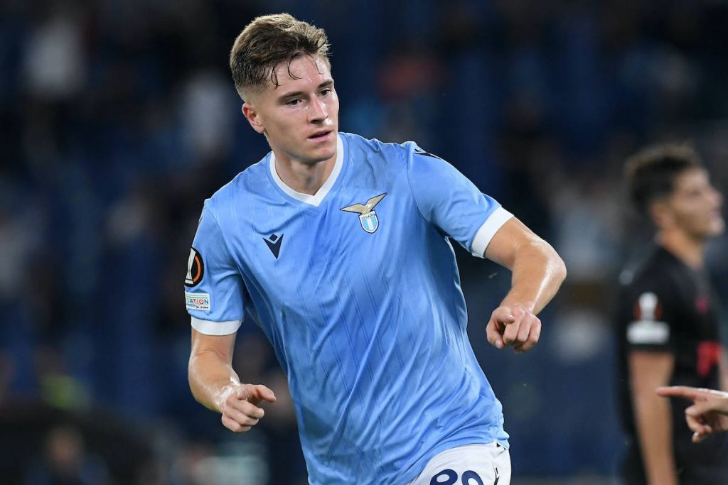 ΑΕΚ: Στο στόχαστρο ο Τόμα Μπάσιτς της Λάτσιο