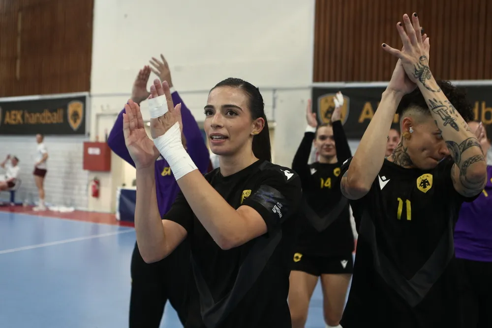 Παναγιωτίδου: «Συγκέντρωση μέχρι το τέλος για την πρόκριση της ΑΕΚ»