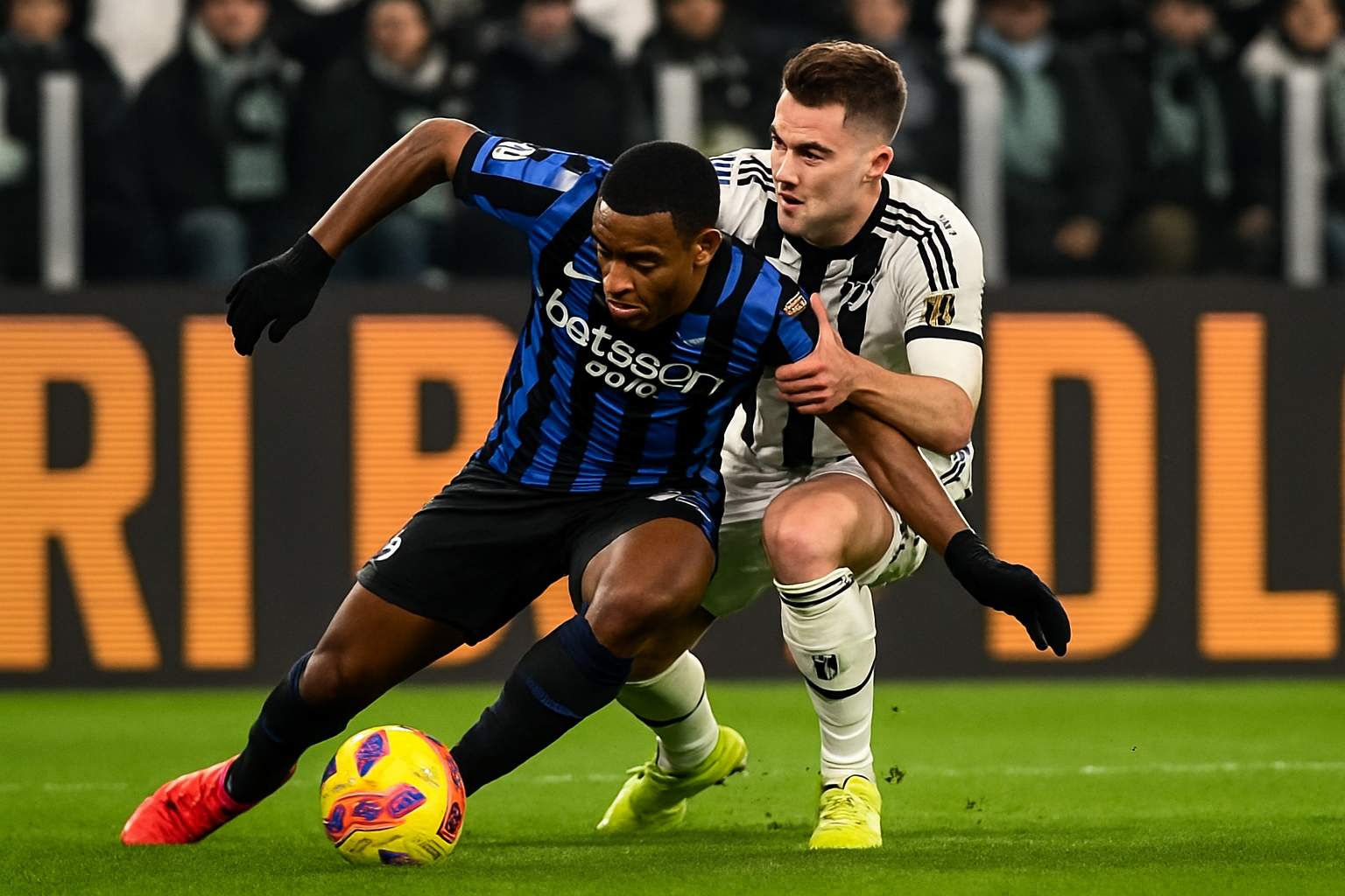 Άγιαξ – Ίντερ: Η ώρα και το κανάλι του αγώνα