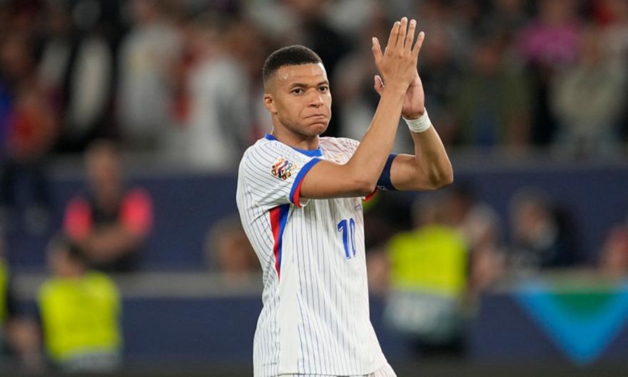 Μπαπέ: Ισοφάρισε τον Ανρί και κυνηγάει το ρεκόρ του Ζιρού με τη Γαλλία