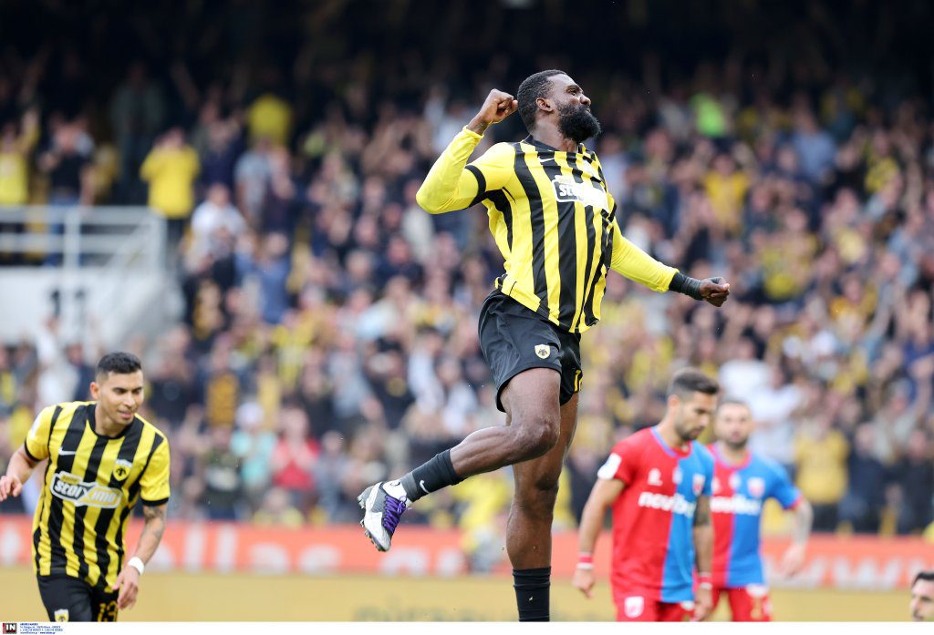 Ο Πιερό εκτέλεσε τον Βόλο και η ΑΕΚάρα πήρε το τρίποντο!