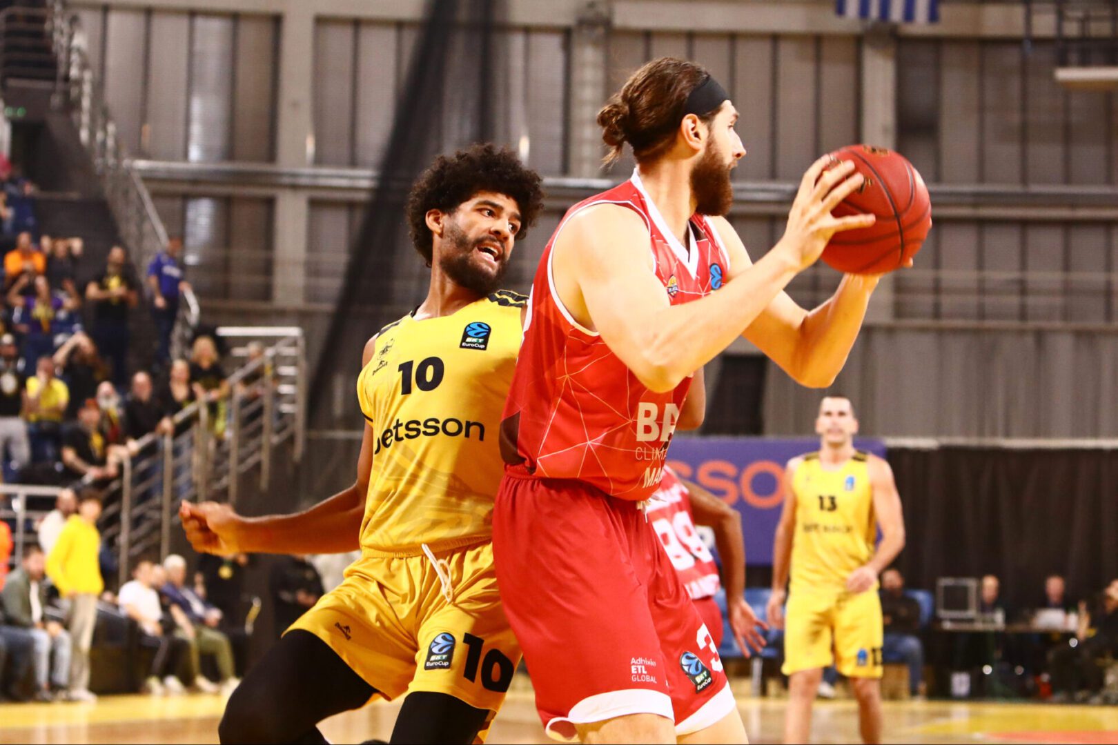 «Για τους κιτρινόμαυρους φίλους μου στην Αθήνα» – Το μήνυμα του Γκόλντεν μετά τη νίκη της Μανρέσα