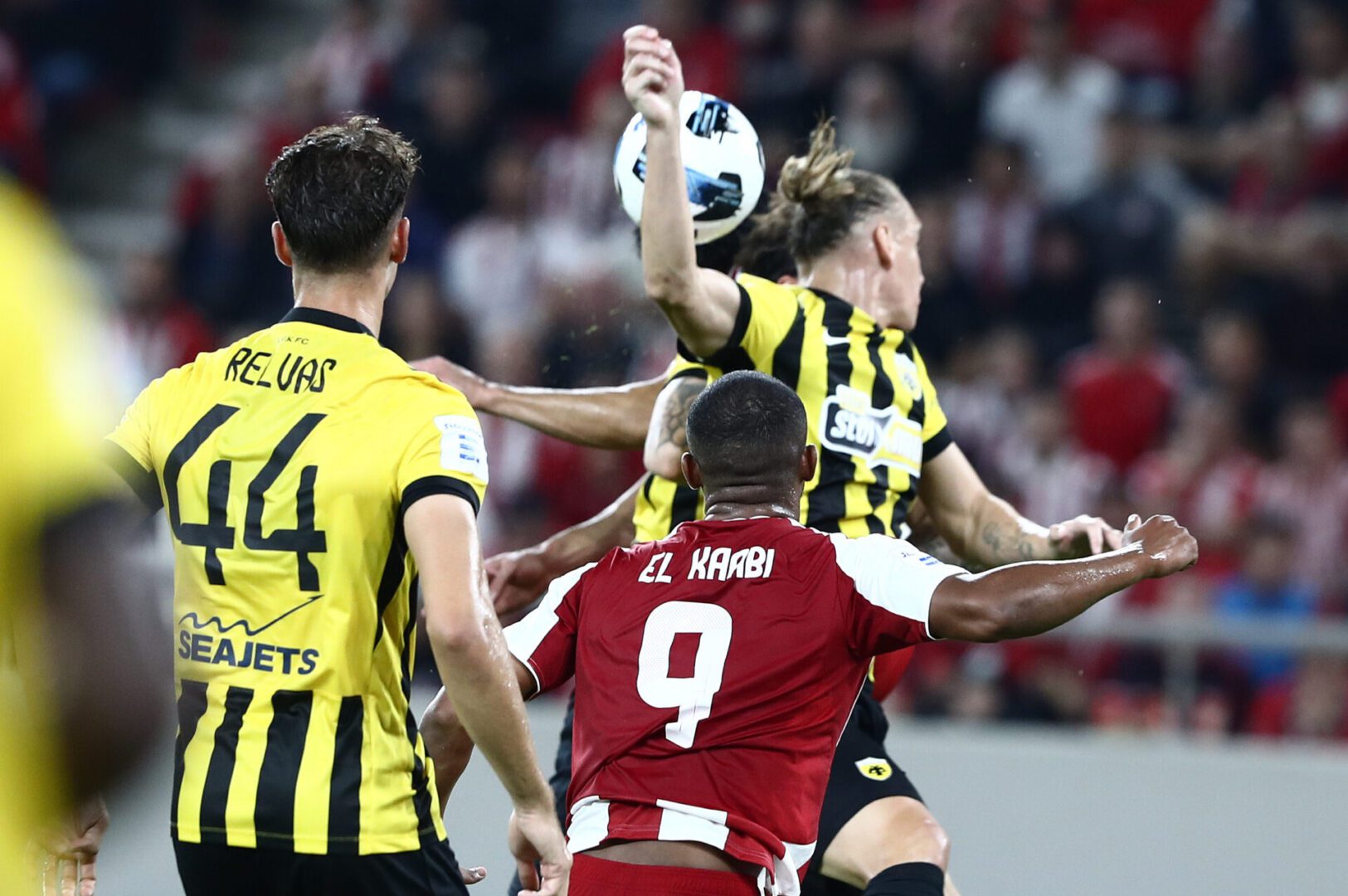 Ολυμπιακός – ΑΕΚ: Πέναλτι του Βίντα και 1-0 με Ελ Κααμπί (vid)