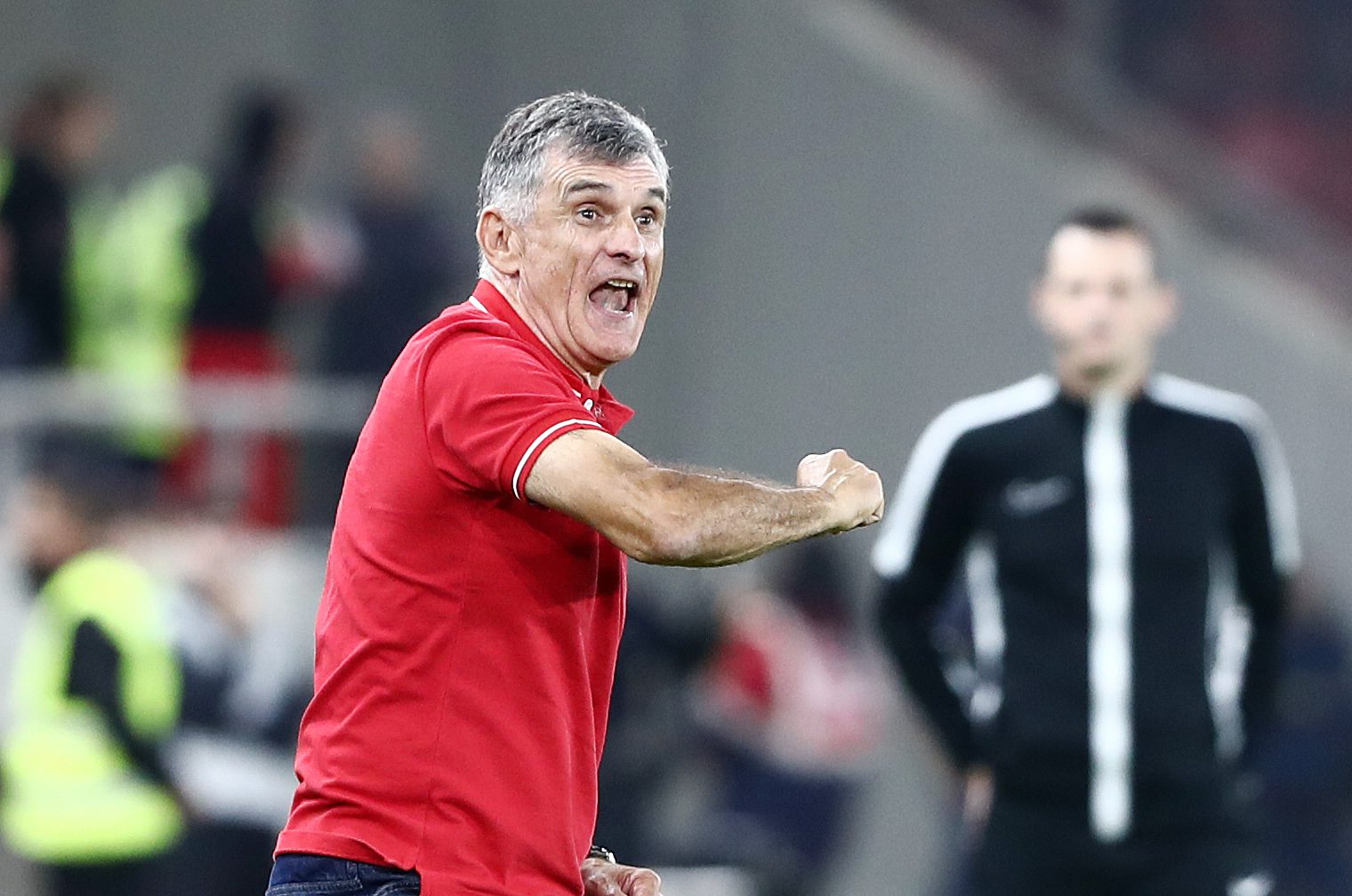 Μεντιλίμπαρ: «Δεν μου αρέσει να ρισκάρουμε στην άμυνα – Ο Ολυμπιακός δεν στέκεται σε μία βραδιά»