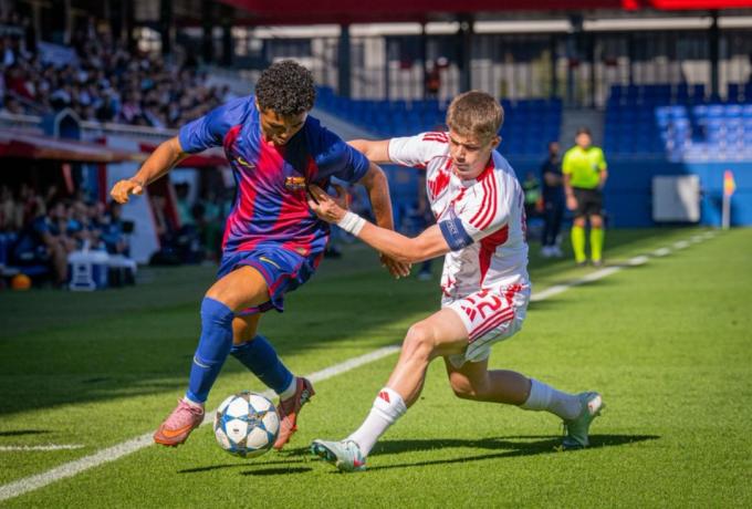Youth League: Ήττα με 3-0 για τους Νέους του Ολυμπιακού από την ανώτερη Μπαρτσελόνα