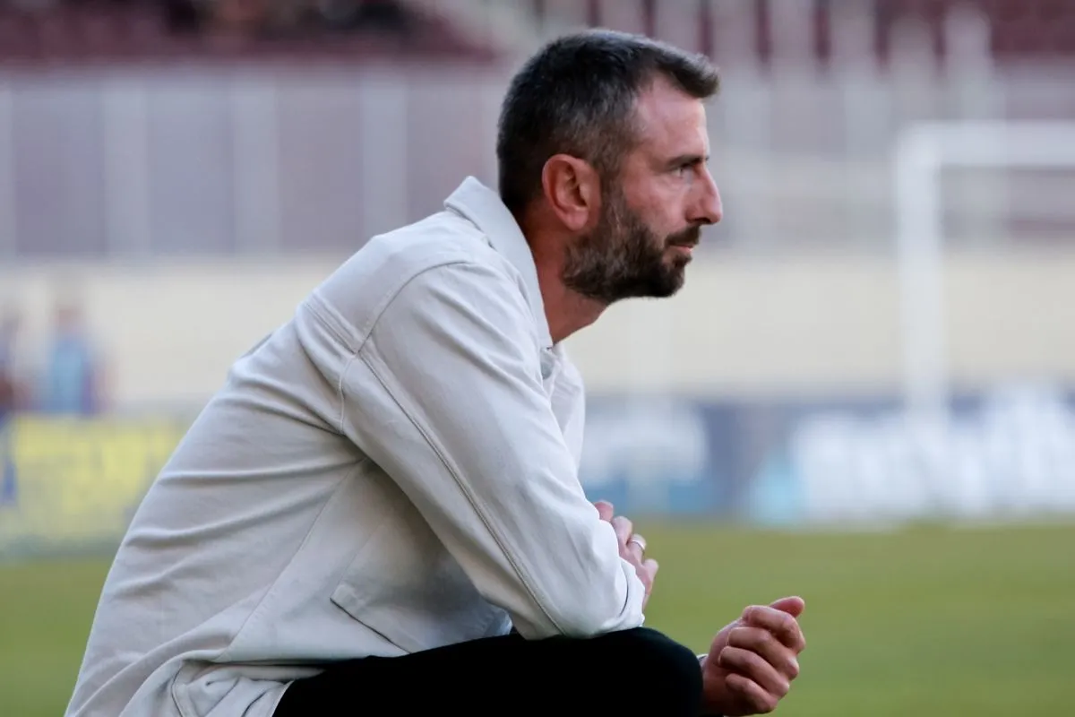 Κοντά στον Μαλεζά η ΑΕΛ