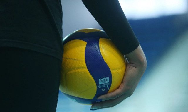 Σοκ στο Λαύριο: 72χρονος προπονητής βόλεϊ συνελήφθη για ασέλγεια σε 16χρονη αθλήτρια