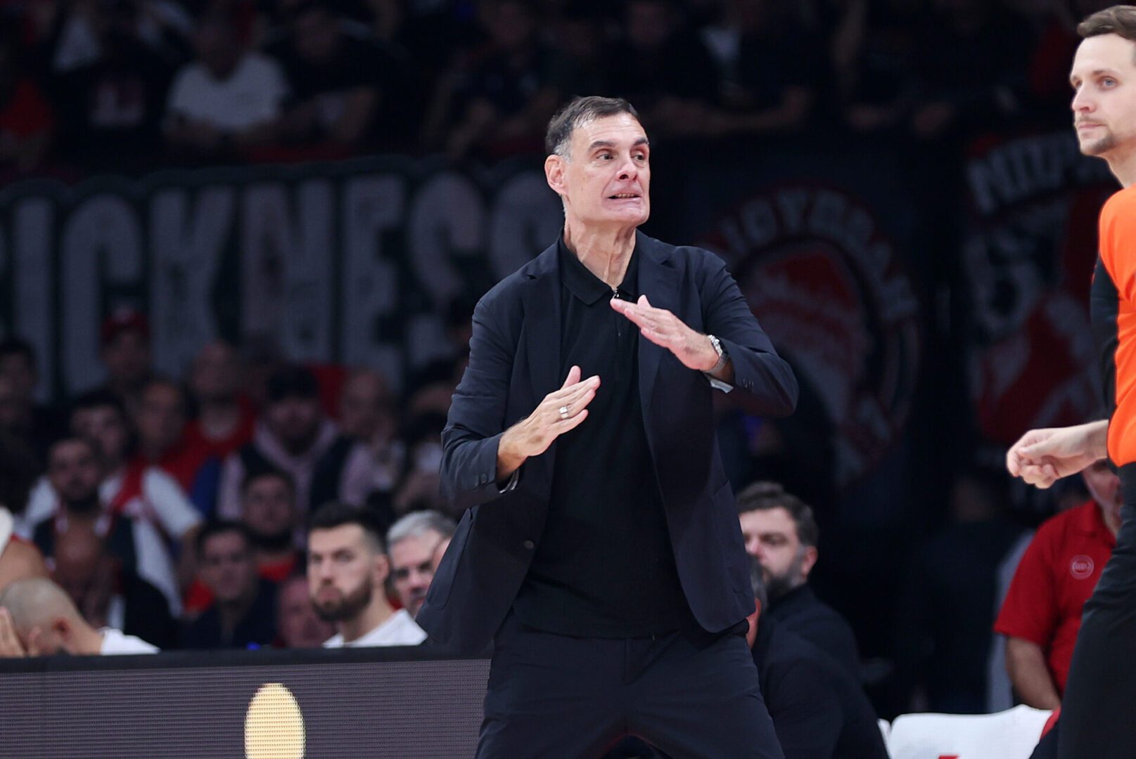 Μπαρτζώκας: «Η άμυνα στο τέταρτο δεκάλεπτο έδωσε τη νίκη στον Ολυμπιακό επί της Παρτίζαν»