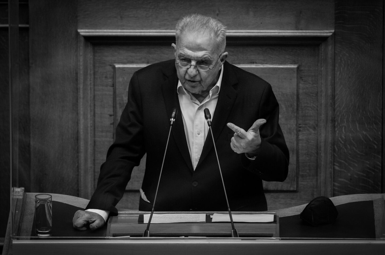 Η ΚΑΕ AEK αποχαιρετά τον Αλέκο Φλαμπουράρη
