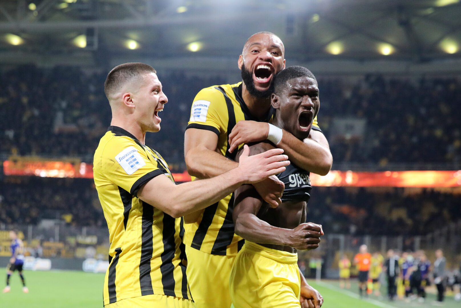 Η παρακάμερα του ΑΕΚ–Άρης: Το παρασκήνιο της μεγάλης νίκης και ο Μανόλο Χιμένεθ! (VIDEO)