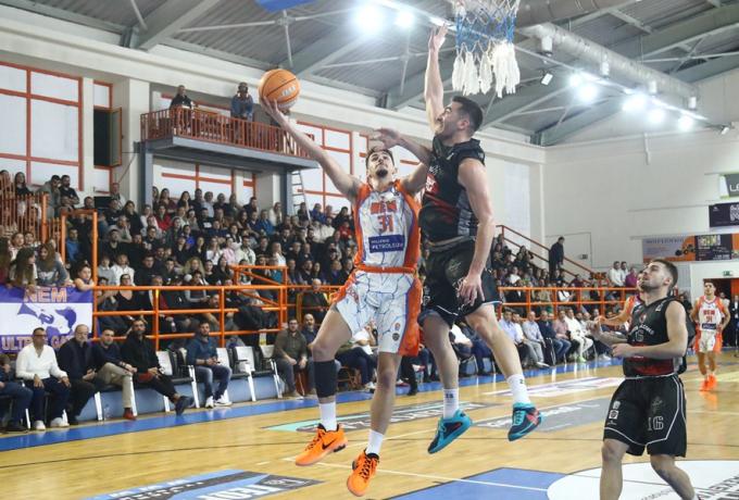 Elite League: Ο Βίκος Ιωαννίνων «απέδρασε» από τα Μέγαρα και ανέβηκε στην πρώτη θέση!