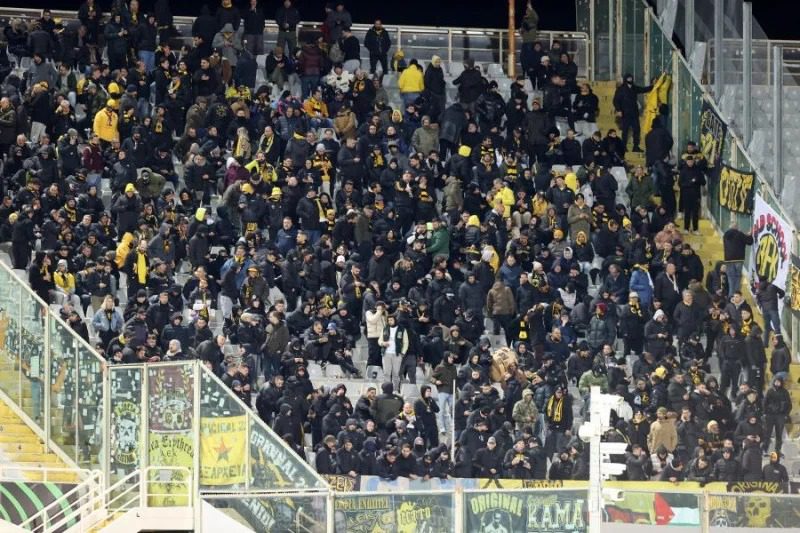 Ταλαιπωρία για τους οπαδούς της ΑΕΚ στο «Αρτέμιο Φράνκι» πριν το ματς με Φιορεντίνα