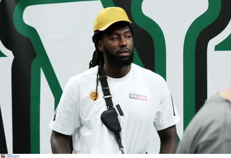 Παναθηναϊκός: Προβληματισμός για τον Λεσόρ – Η ομάδα εξετάζει δεύτερο σέντερ