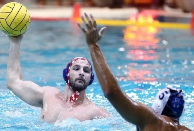Ολυμπιακός: Η πρώτη ήττα στο Champions League Υδατοσφαίρισης και οι διαμαρτυρίες για τη διαιτησία