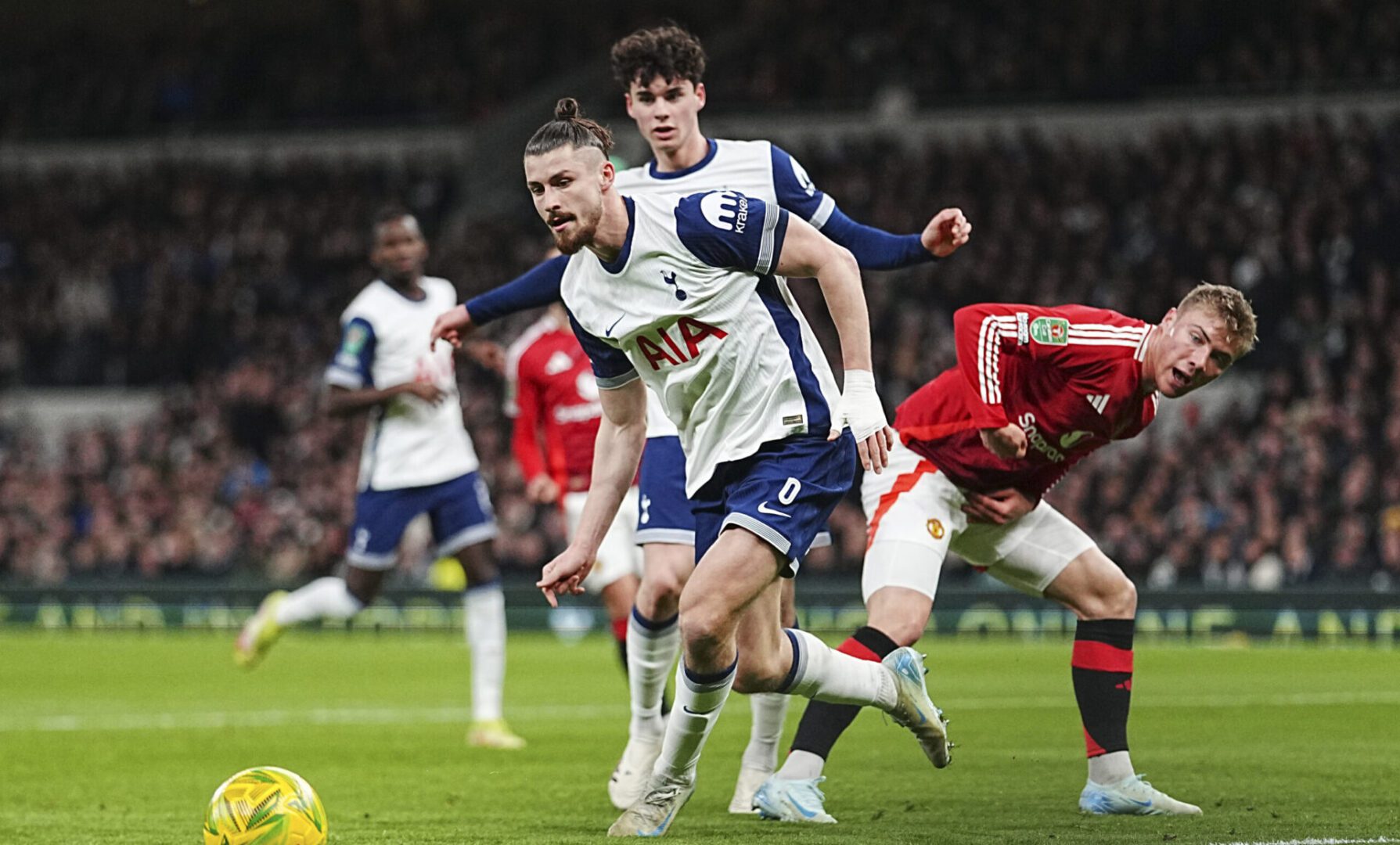 Ρόμα: Θέλει δανεικό για ένα εξάμηνο τον Ντραγκούσιν της Τότεναμ