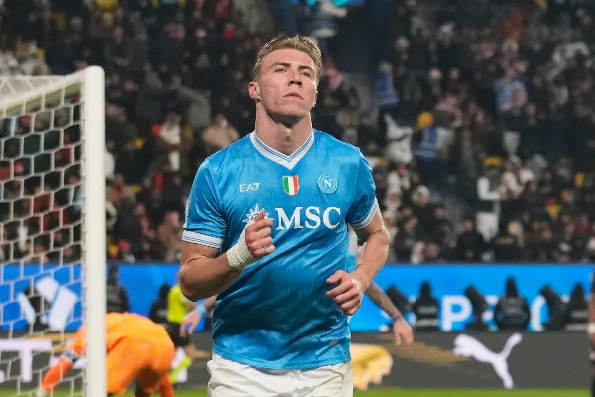 Η Νάπολι πέρασε εύκολα από την Κρεμόνα και «καλπάζει» προς τον τίτλο!