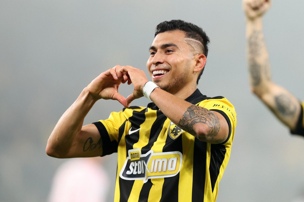 ΑΕΚ-Ατρόμητος: Τρομερή κεφαλιά του Πινέδα για το 1-0! (vid)