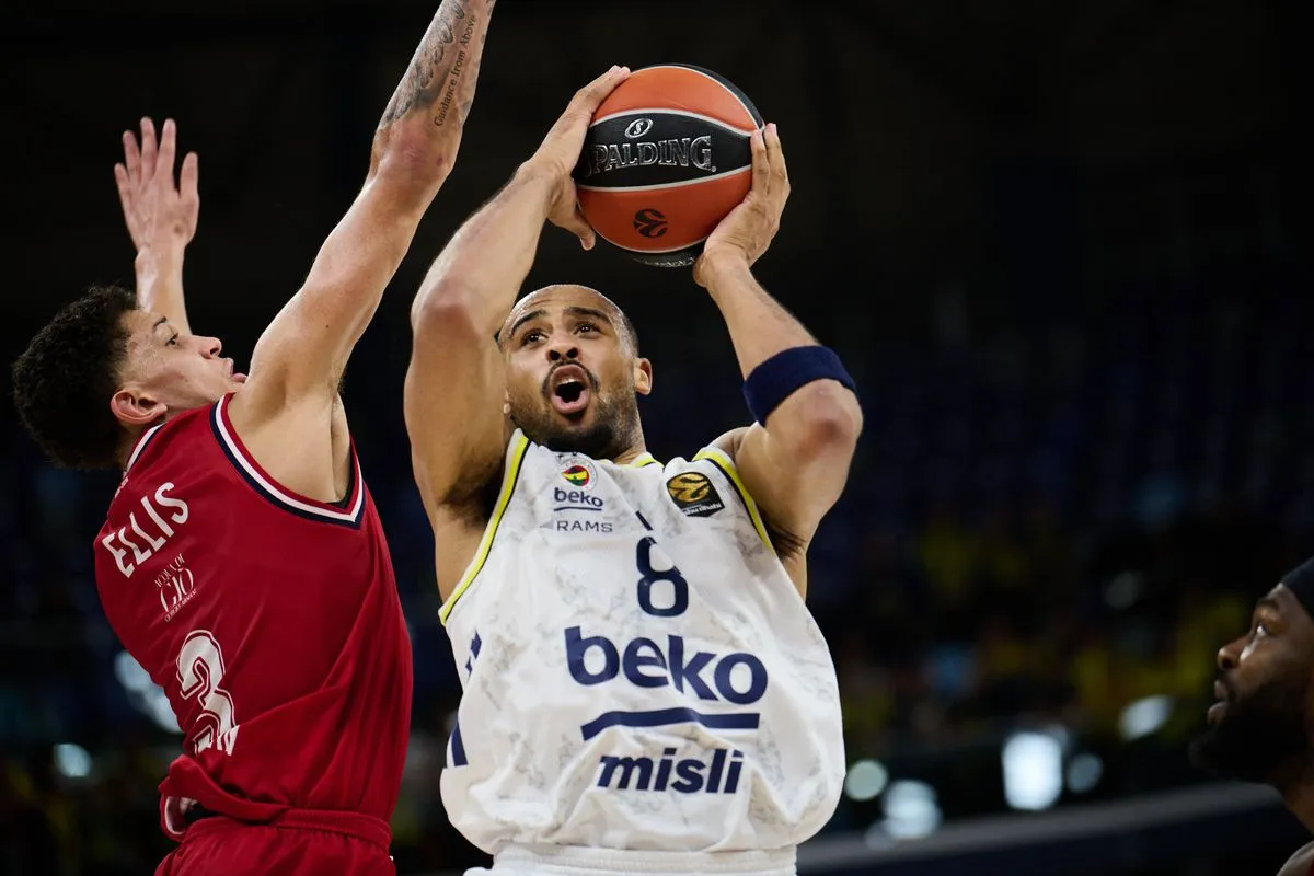 Euroleague: Νίκη της Φενέρμπαχτσε επί της Αρμάνι