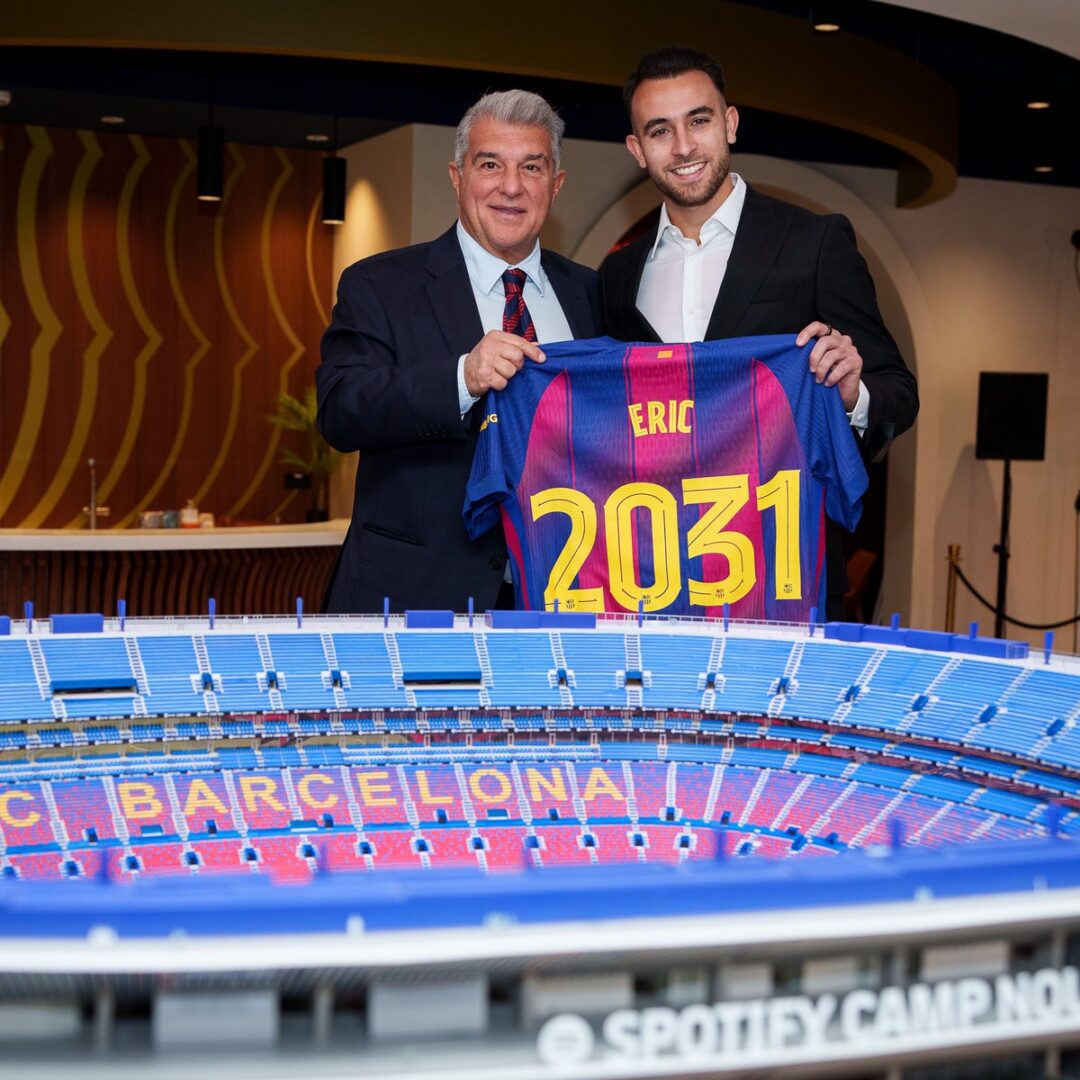 Ανανέωσε με την Μπαρτσελόνα ο Έρικ Γκαρθία