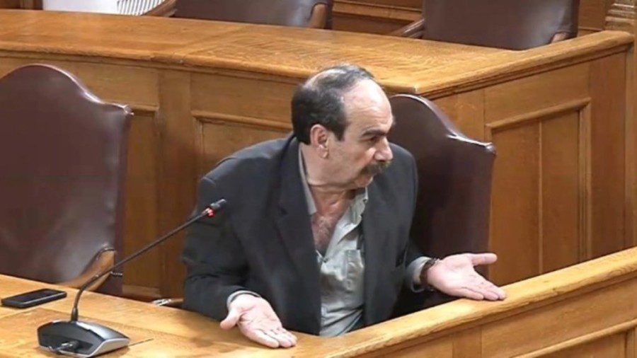 Φραπές: Στο εδώλιο για απείθεια – Εκκρεμεί και δικογραφία για ψευδή κατάθεση