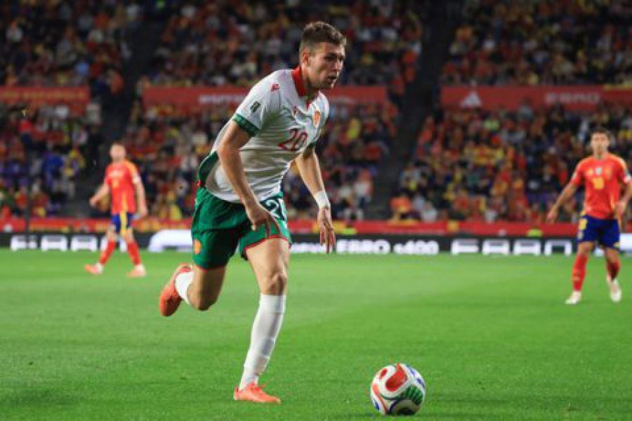 «Σφήνα» του Ερυθρού Αστέρα για τον Μάρτιν Γκεοργκίεφ πριν κλείσει στην ΑΕΚ!