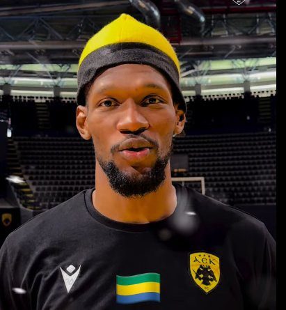 ΚΑΕ ΑΕΚ: Οι χριστουγεννιάτικες ευχές «Βασίλισσας» σε… έξι γλώσσες (vid)