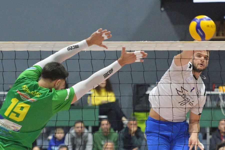 Volley League: Η Καλαμάτα λύγισε την Κηφισιά με 3-0 και μπήκε γερά στη μάχη της πεντάδας